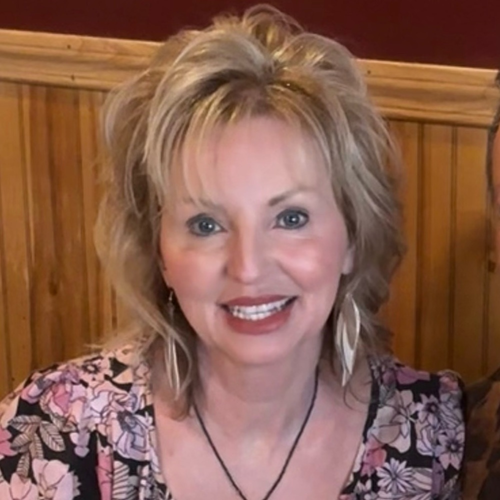 Meet your Posher, Donna